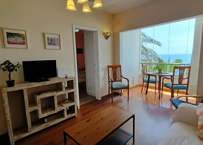 Ocean View Center * Эль-Медано